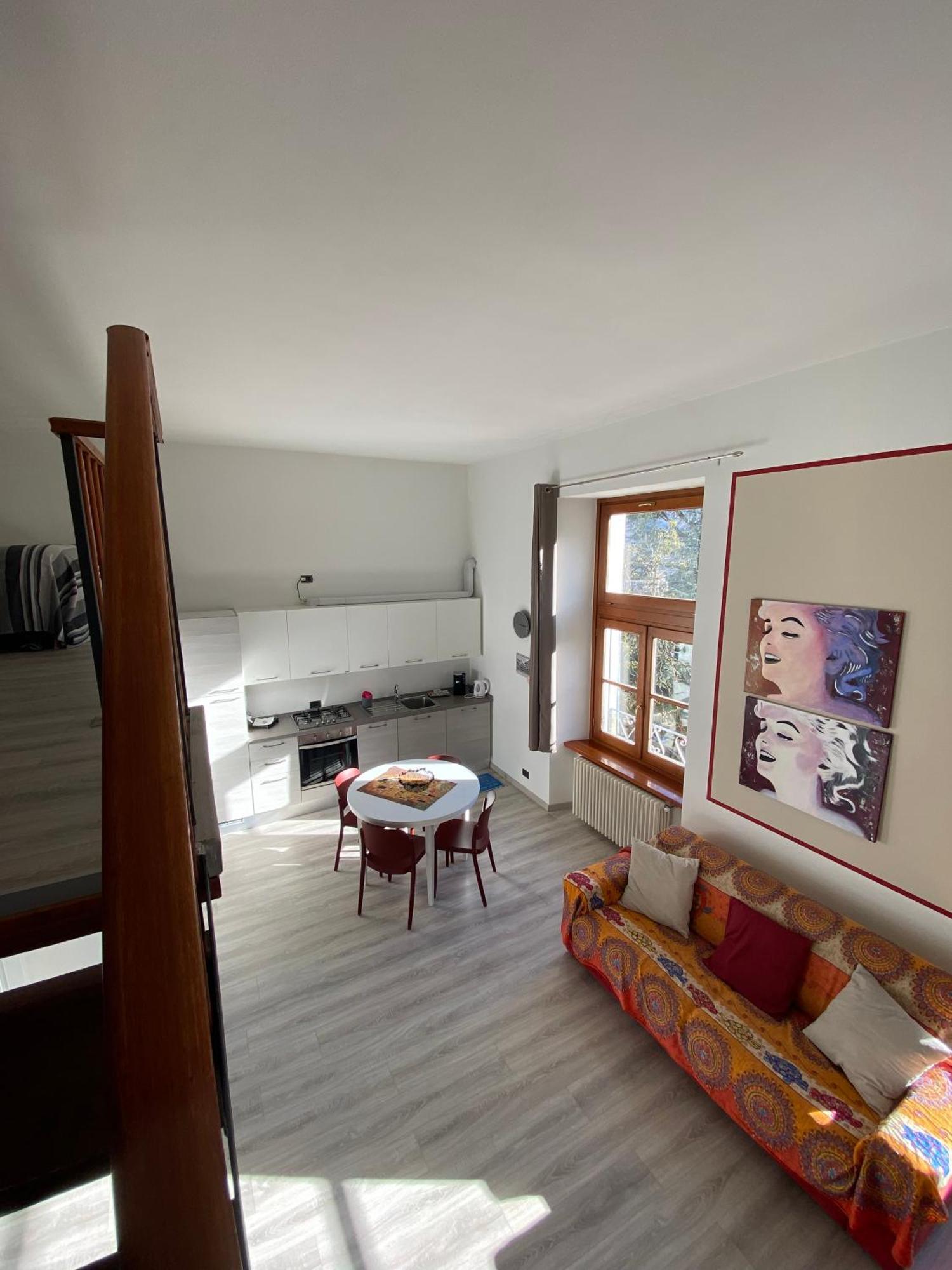 Mantellini 2A Lägenhet Domodossola Exteriör bild