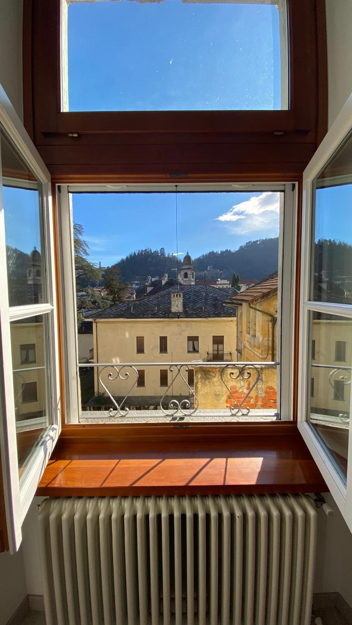 Mantellini 2A Lägenhet Domodossola Exteriör bild